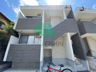 【エントランス】 | スマイラックス博多駅東