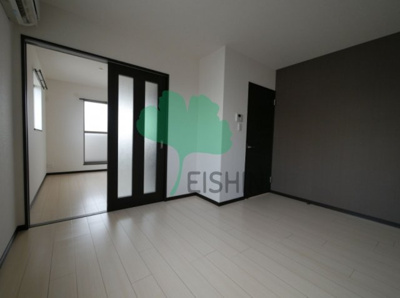 【居間・リビング】 | リテラ博多イースト3 | アレンジ自由自在の広々空間です！