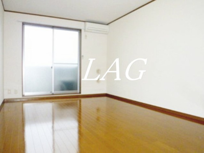 【居間・リビング】 | アムール ハルディーン ディ パライソ | 洋室のお部屋です。