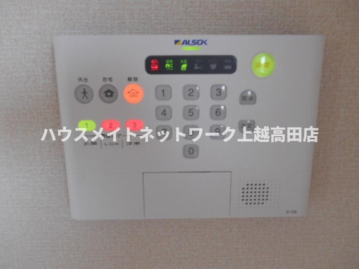 アネシス寺町のセキュリティ|ホームセキュリティー操作パネル（参考同型201号室室内写真）
