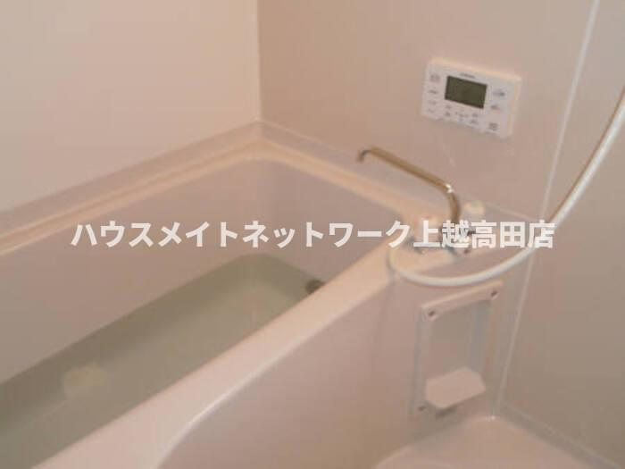 アネシス寺町の浴室|追焚機能付