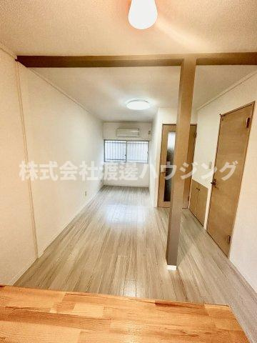 西立花町テラスハウスの内装