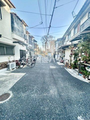 西立花町テラスハウスの周辺