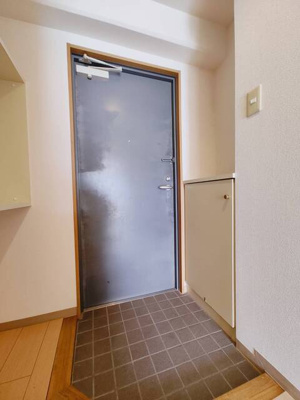 【玄関】 | サンライズヒルズ