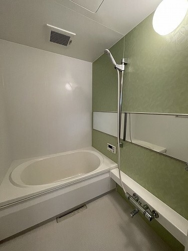 パーシモンの浴室