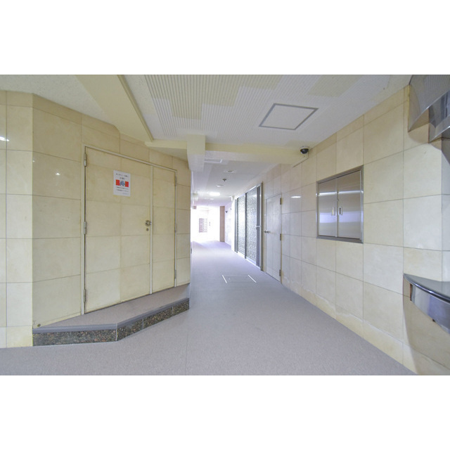 ドミール千里の居間・リビング