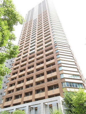 【外観】 | プラウドタワー千代田富士見 | 建物外観　※2023年9月撮影の写真