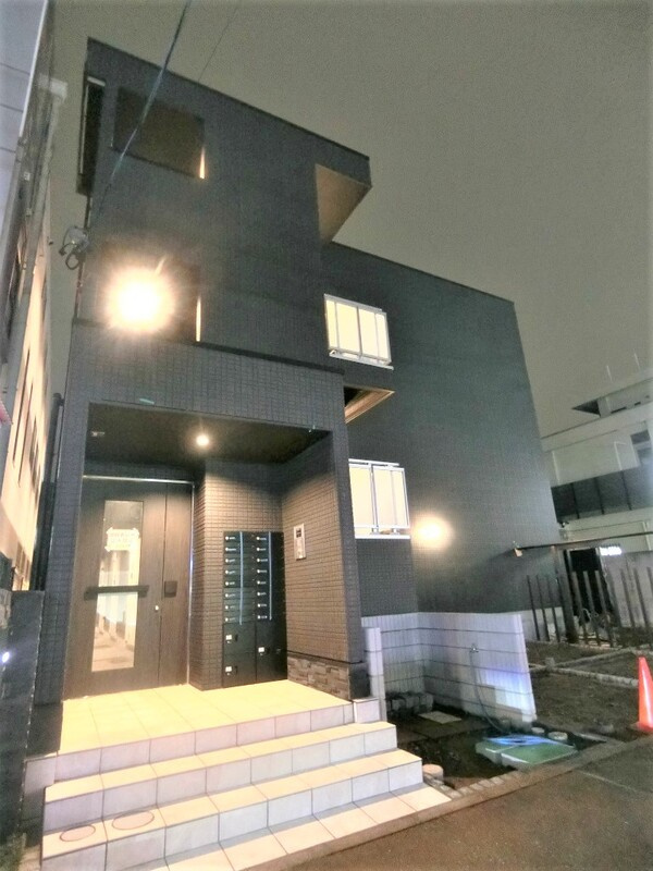 リブリ・名古屋