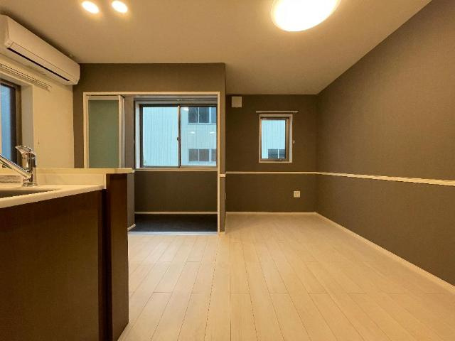 アリエスの居間・リビング|リビング