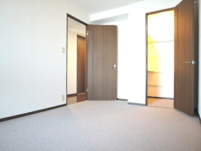 ウォークインクローゼットのある洋室6.5帖