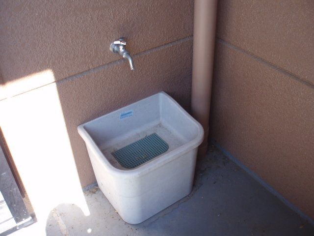 グリーンパークＣ棟のその他|ベランダ水道