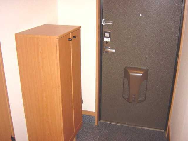 グリーンパークＤ棟の玄関|玄関