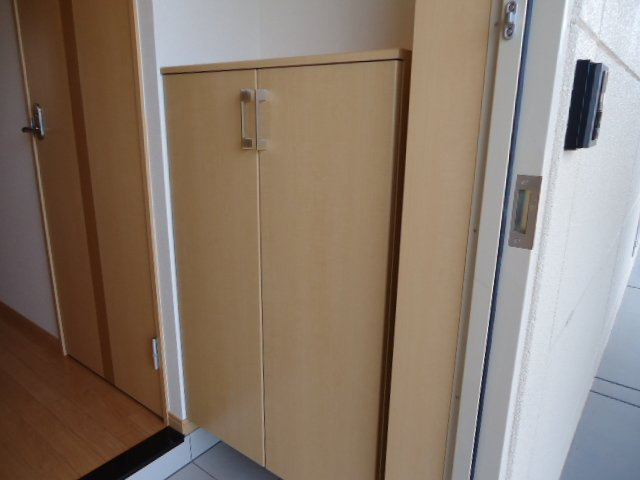 葵のその他|下足箱