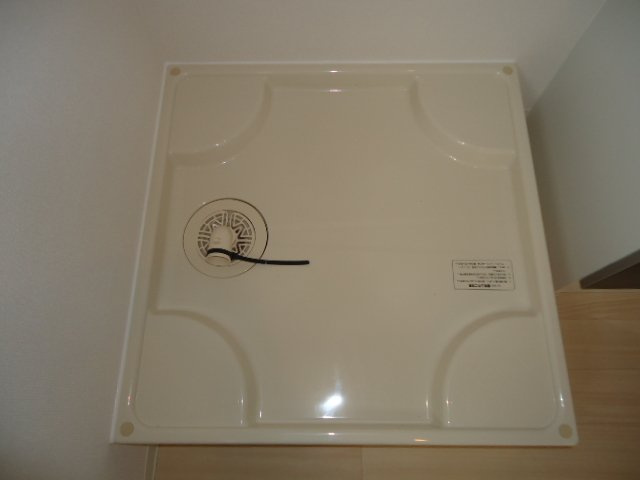 グレーシアのその他|洗濯機置場