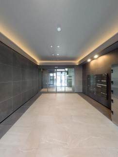 【エントランス】