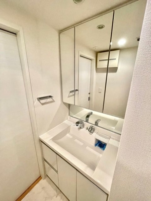 【洗面所】 | 新品家具付きマンション大森北1(KaGood東京)