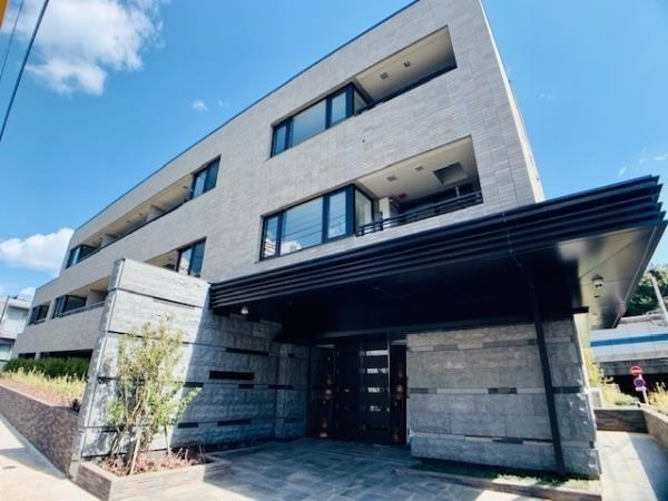 ＥＶＥＲＴＯＷ　ＣＨＯＪＡＭＡＲＵの外観