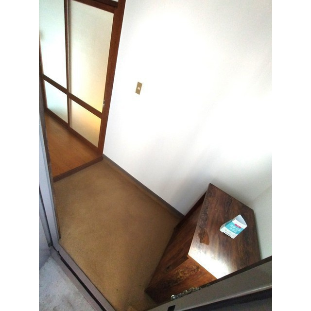 ハイツ片桐の玄関