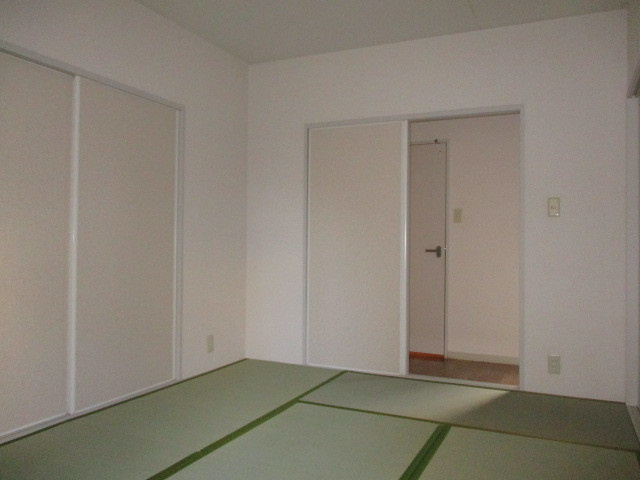 パイン法隆寺の寝室