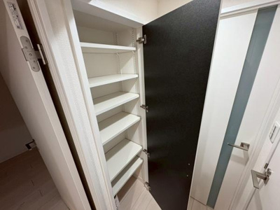 【収納】 | 越谷北ローヤルコーポ | ●廊下収納●