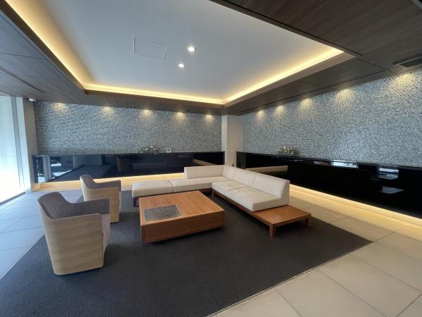 【エントランス】 | なかもずオールズ・ウィズコート | オートロック等セキュリティも充実！！管理人さんも待機しております♪