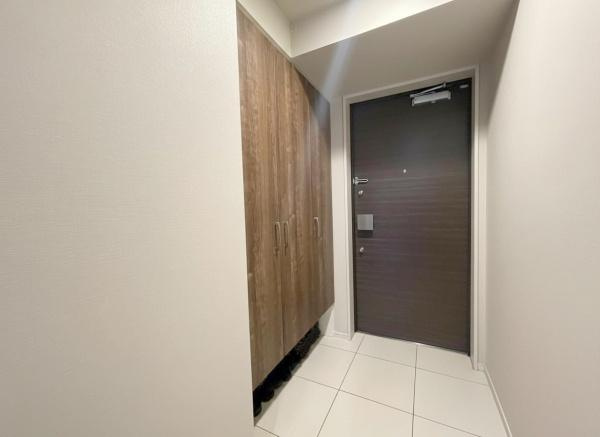 【浴室】 | なかもずオールズ・ウィズコート | アクセントパネルで落ち着きのある雰囲気を演出♪毎日の疲れを癒やすバスタイムを。