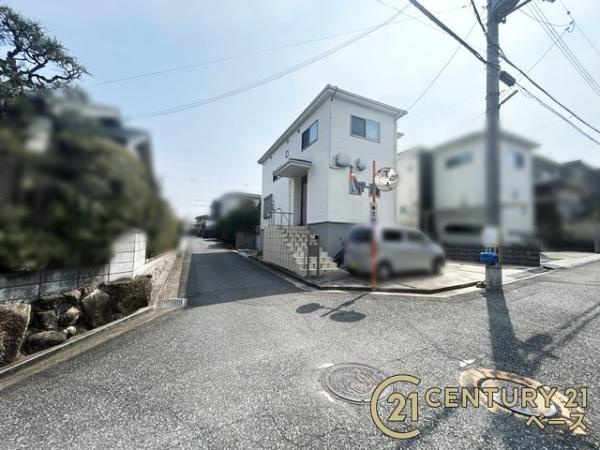 大和郡山市九条町　一戸建の前面道路含む現地写真|■現地撮影写真■前面道路約４ｍでお車の出し入れも楽々！