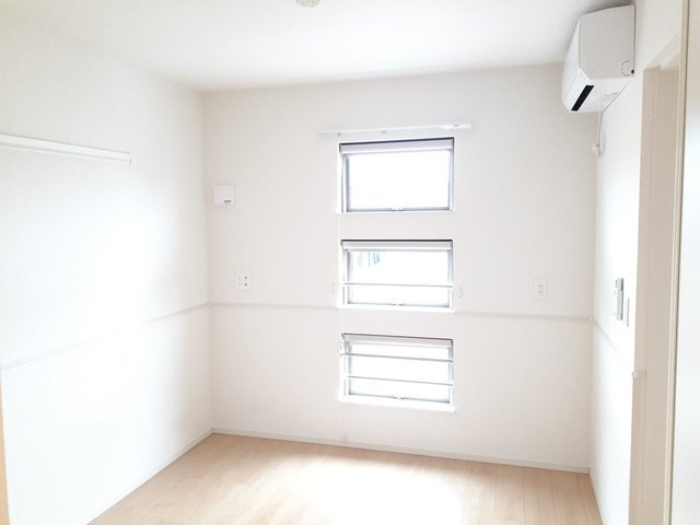 メゾン　クロシェットの内装|明るい色調の室内です