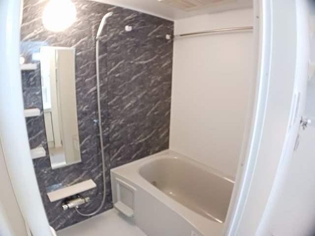 ミラノⅥ　Ｂの浴室|きれいなお風呂です