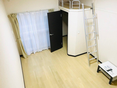 【居間・リビング】 | レオネクストクレストタウンＥ