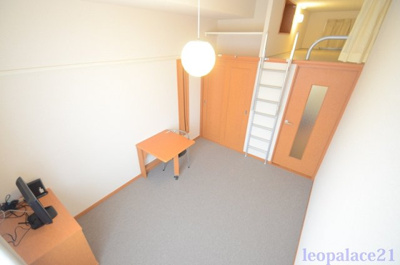 【寝室】 | レオパレスクレスト原宿Ⅱ