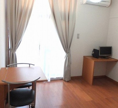 レオパレスシャンテ幕張の居間・リビング