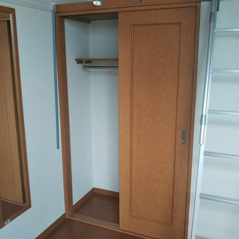 レオパレスシャンテ幕張の内装