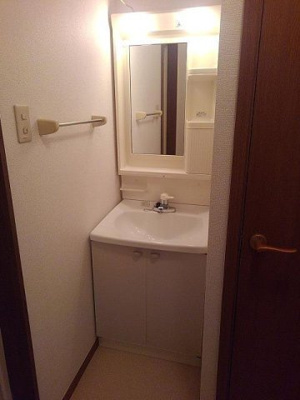 【洗面所】 | ジャン・セリューＡ