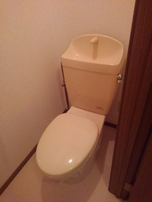 【トイレ】 | ジャン・セリューＡ