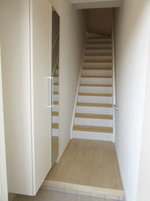 【玄関】 | ファミール際波Ⅱ