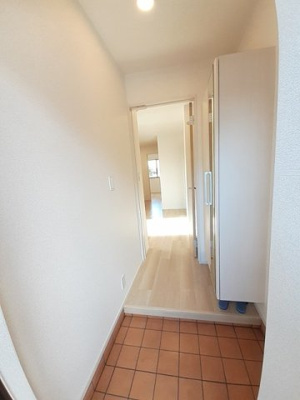 【玄関】 | ベニバラード・際波