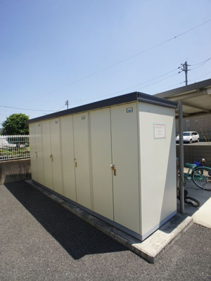 【設備】 | ヒルトンバイア | うれしい外物置が付いています♪