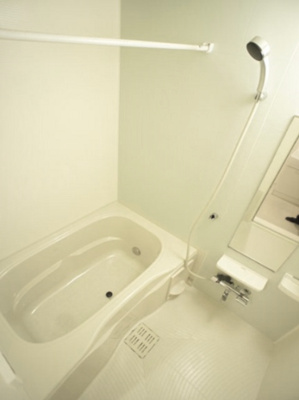 【洗面所】 | ヒルトンバイア | 追い焚き機能付きです♪