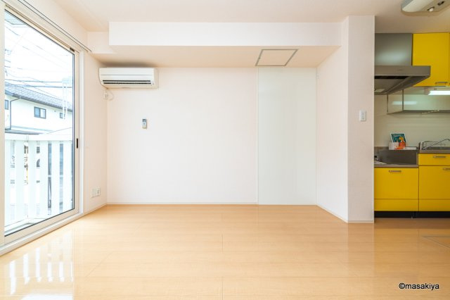豊田弐番館の居間・リビング