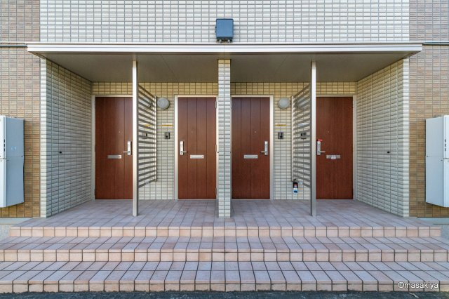 ラシーヌ・Ｔのエントランス|エントランス