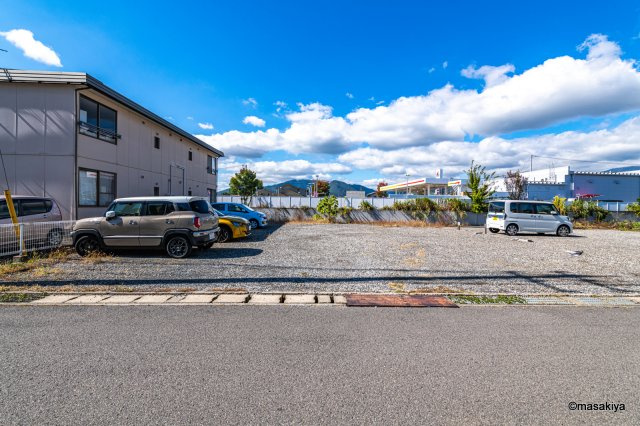 クラスターテラスの駐車場