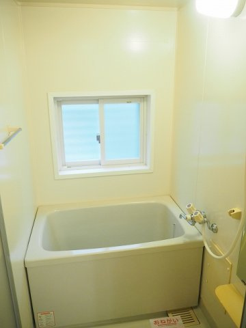 ガーデンヒルズの浴室