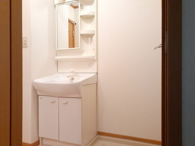 ベルモアＧＩＮＺＡの洗面所