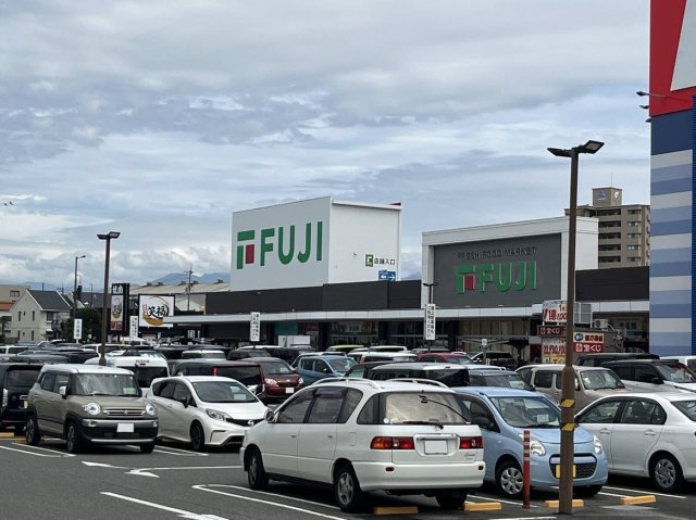 レオパレスラ　プランタンの周辺