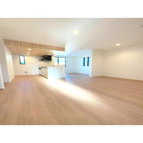 Ｋｏｌｅｔ横浜山手＃０７の居間・リビング