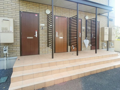 【エントランス】 | シャルムコート桜