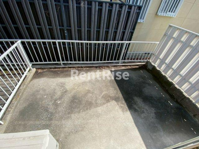 ハイツアグラのバルコニー