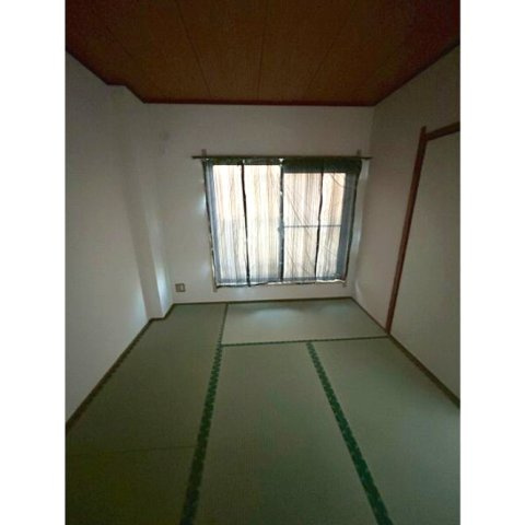 サンコーポ服部の居間・リビング