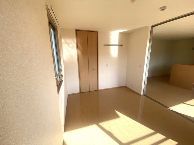 リビングタウン西条東　Ａ棟の子供部屋